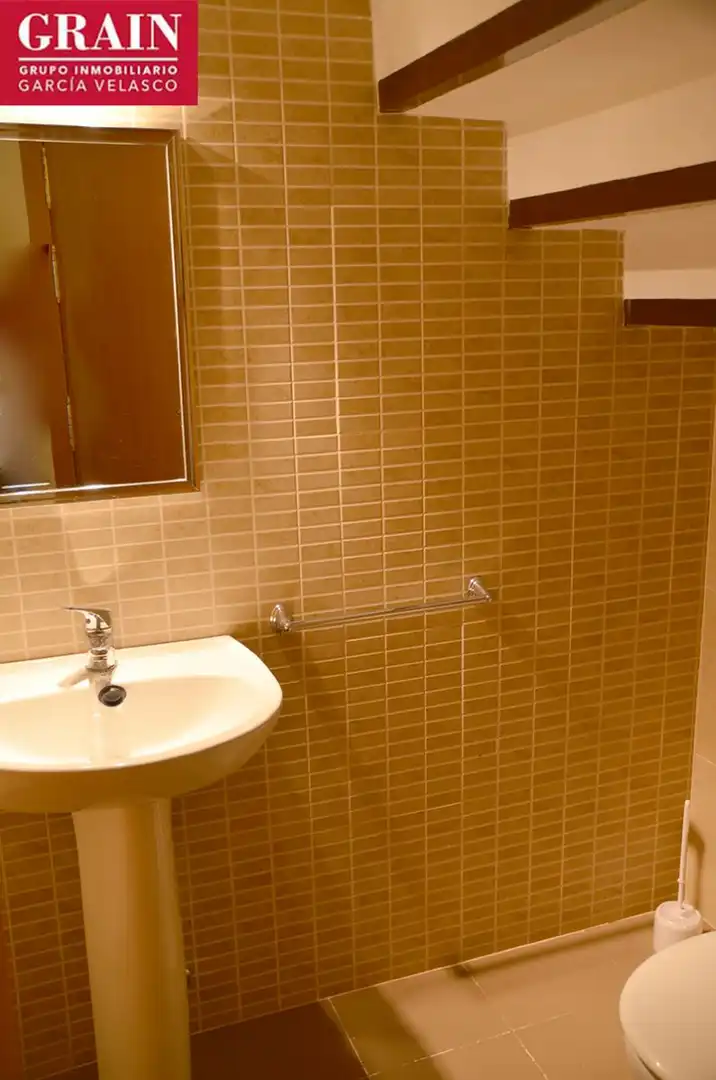 Baño de Dúplex en venta en Chinchilla de Monte-Aragón con Calefacción y Trastero
