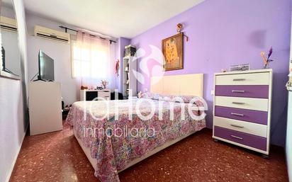 Bedroom of Flat for sale in  Valencia Capital  with Air Conditioner, Balcony and Internet