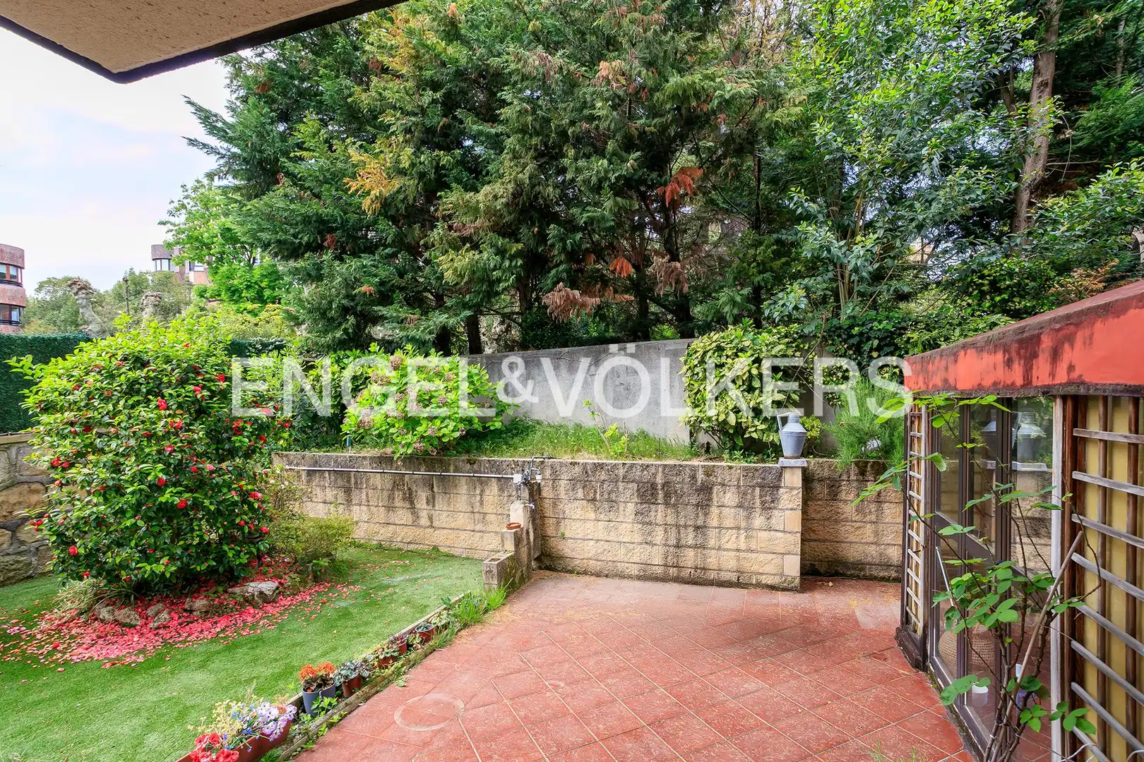 Terrace of Flat for sale in Getxo   with Heating, Private garden and Parquet flooring