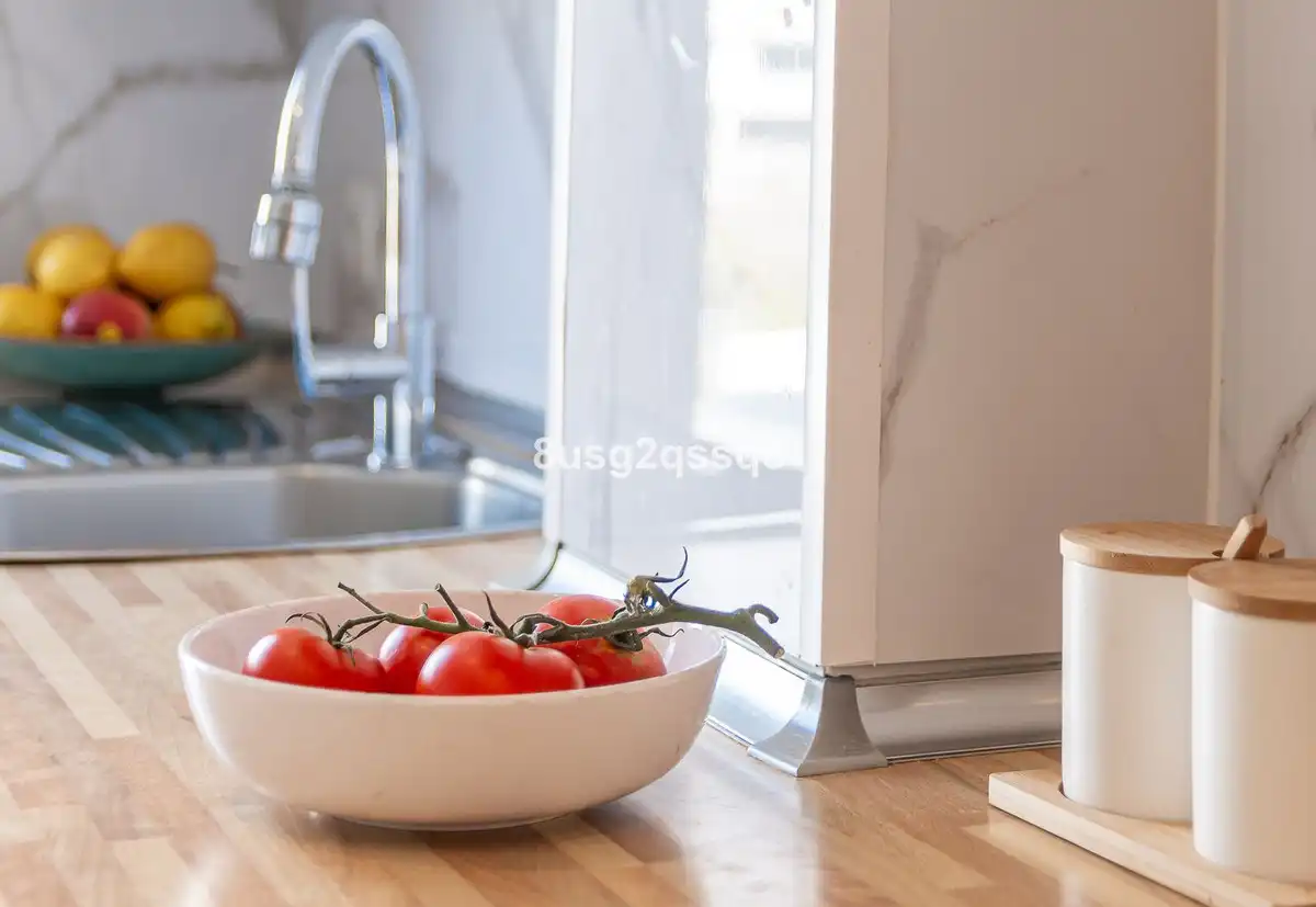 Kitchen of Flat for sale in Estepona  with Air Conditioner, Furnished and TV
