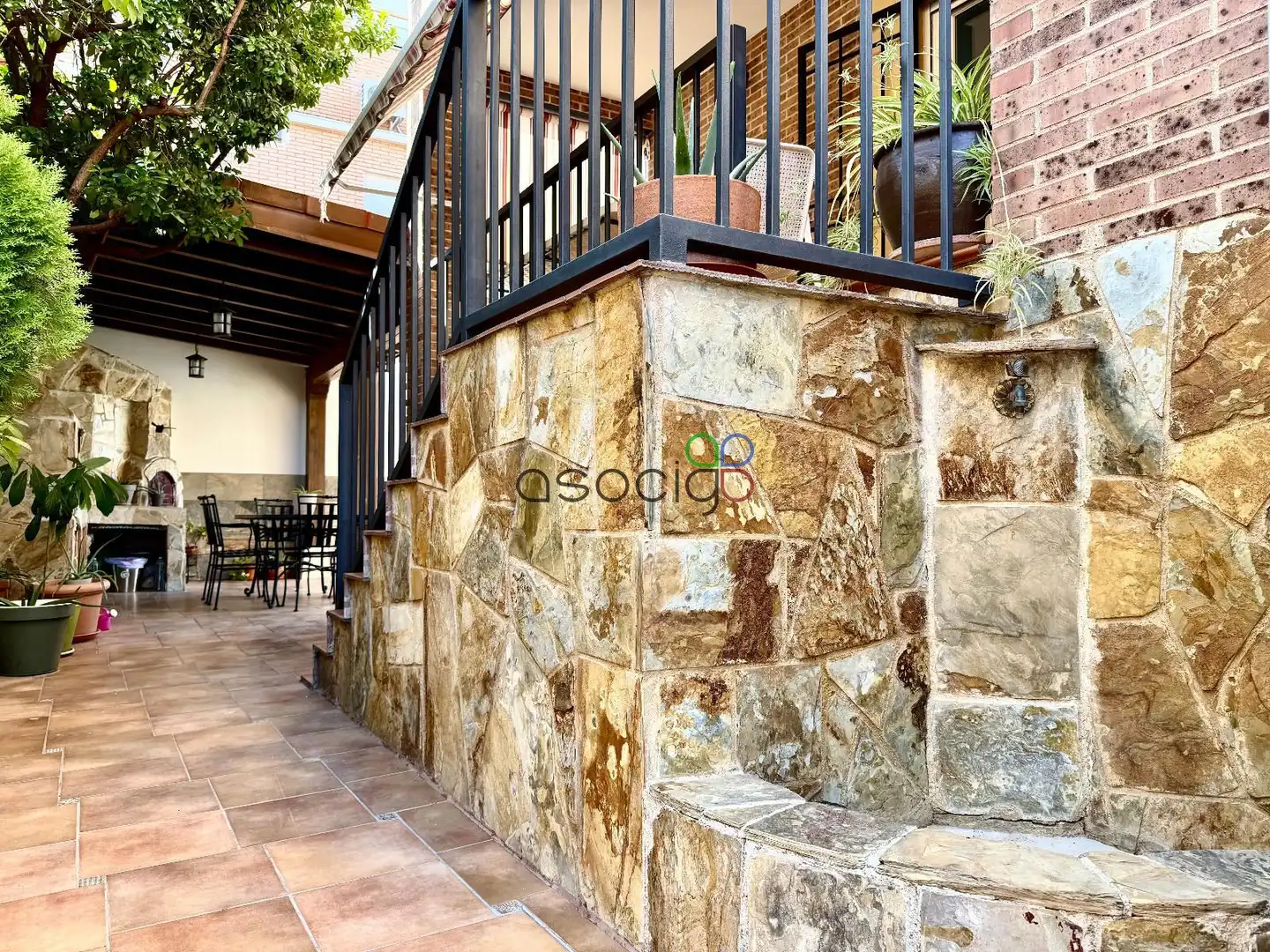 Terraza de Casa adosada en venta en Cabanillas del Campo con Aire acondicionado, Calefacción y Jardín privado