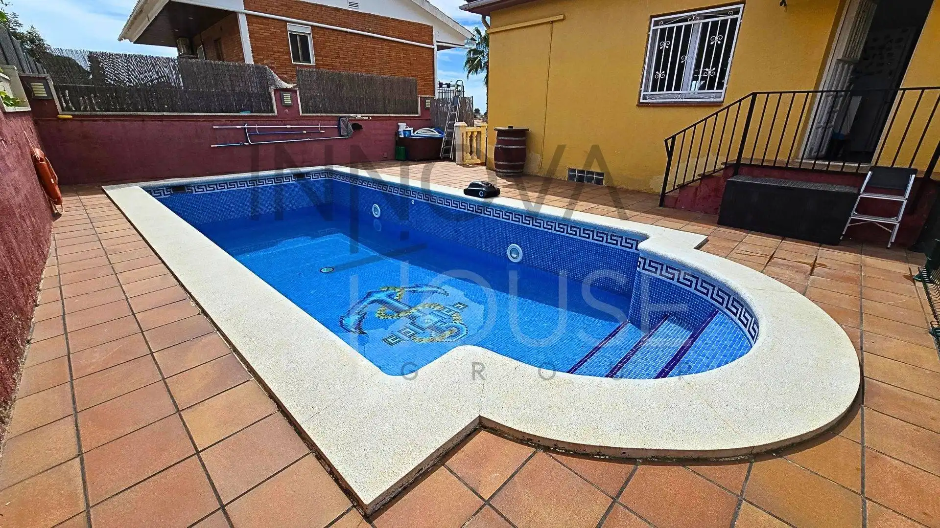 Piscina de Casa o xalet en venda en Creixell amb Aire condicionat, Calefacció i Jardí privat