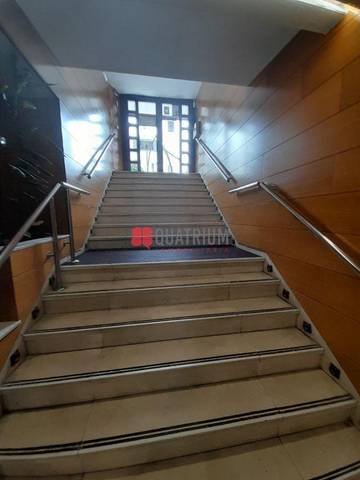 Local comercial en Venta en Rúa Da Rosa en Ensanche - Sar