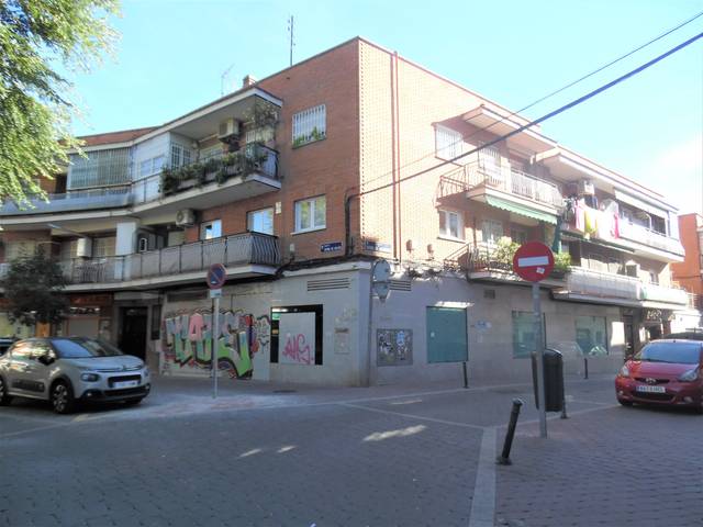 Local comercial en Venta en Plaza Sierra de Ayllón, 1 en Casco Histórico de Vallecas