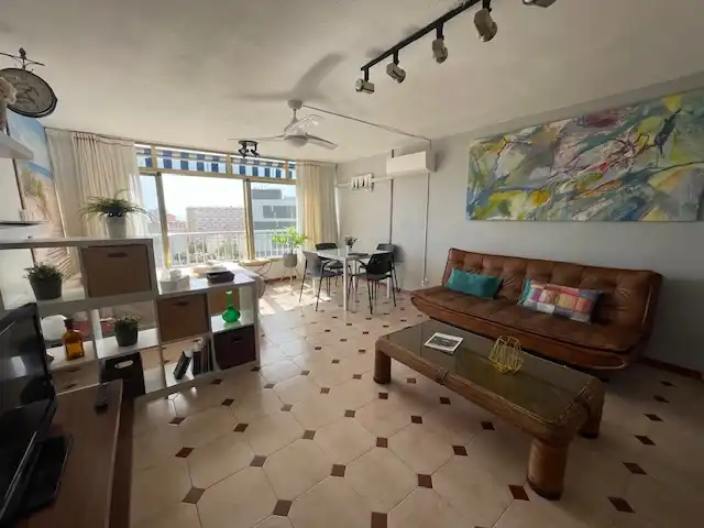 Estudio de alquiler en Avenida Benidorm, Playa de San Juan