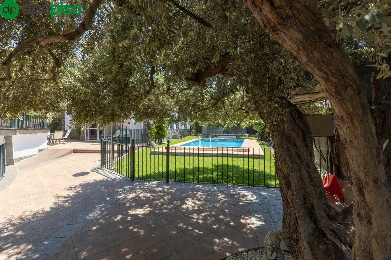 Villa mit Terrasse zum Verkauf in Calle Calle Borgoña, imagen 63
