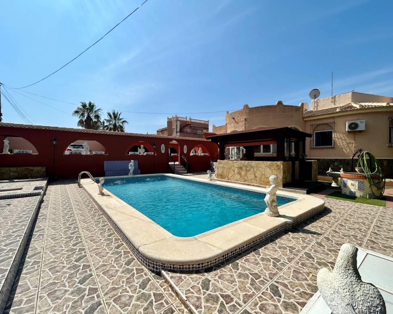 Casa o xalet en venda a Zona Carrefour - Urbanizaciones