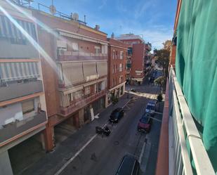 Vista exterior de Pis en venda en Castelldefels amb Terrassa i Balcó