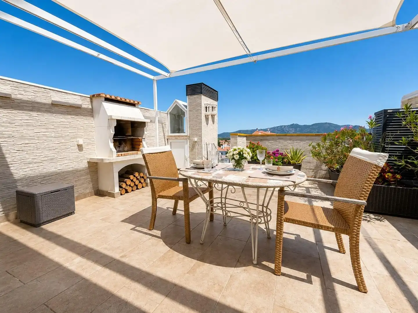 Terrace of Attic for sale in Empuriabrava  with Air Conditioner, Heating and Terrace