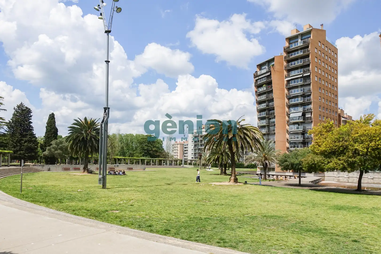 Jardín de Ático en venta en Girona con Aire acondicionado, Calefacción y Terraza