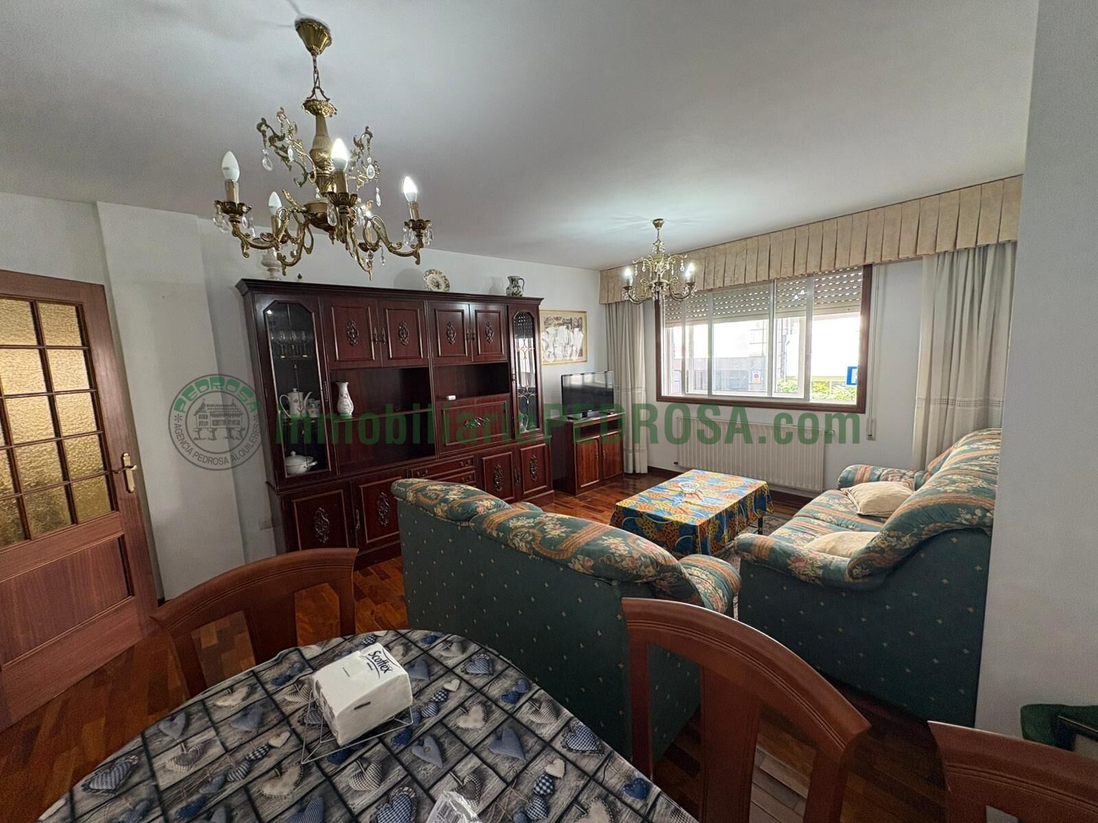 Flat for sale in Calle SAN ANTONIÑO, Zona de Plaza de Barcelos