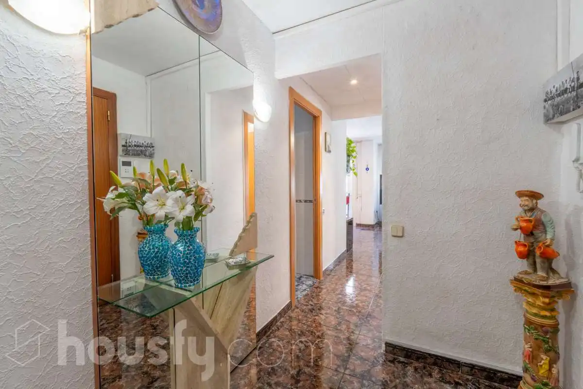 Flat for sale in Vilanova i la Geltrú  with Air Conditioner and Balcony
