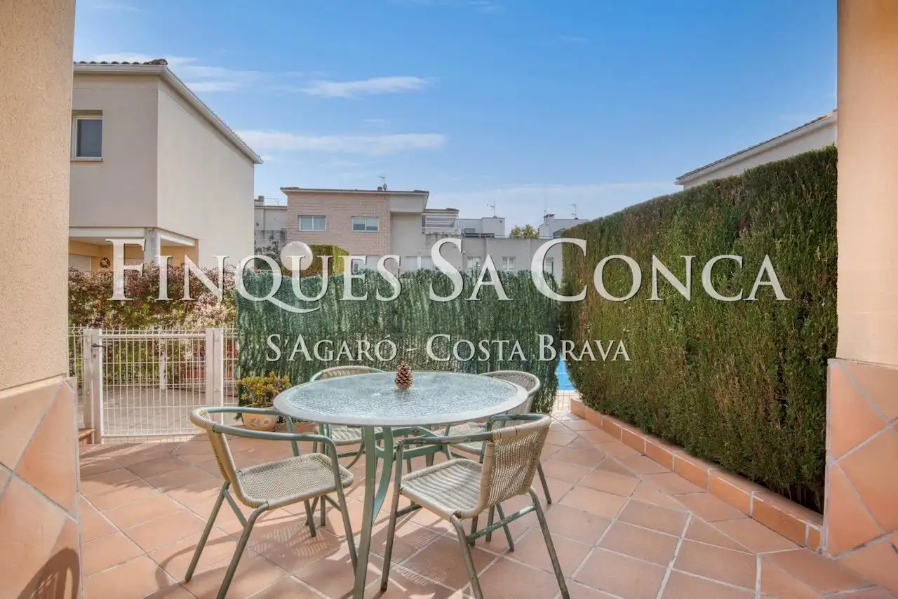 Terraza de Casa adosada en venta en Castell d'Aro, Platja d'Aro i s'Agaró con Aire acondicionado, Calefacción y Amueblado