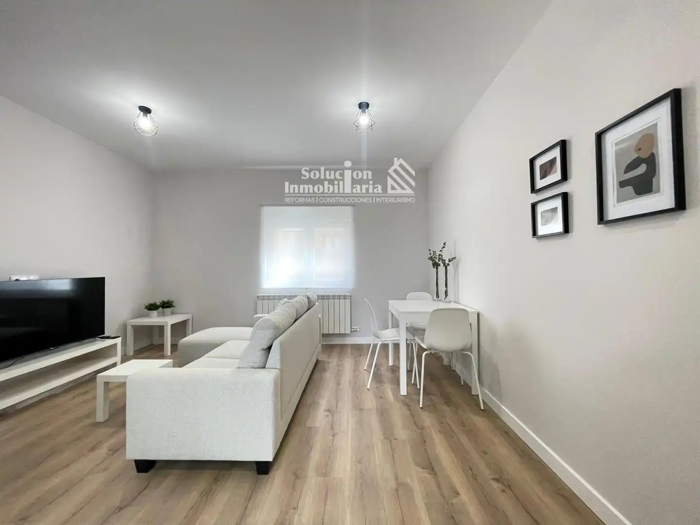 Living room of Flat for rent in Salamanca  with Heating and Furnished