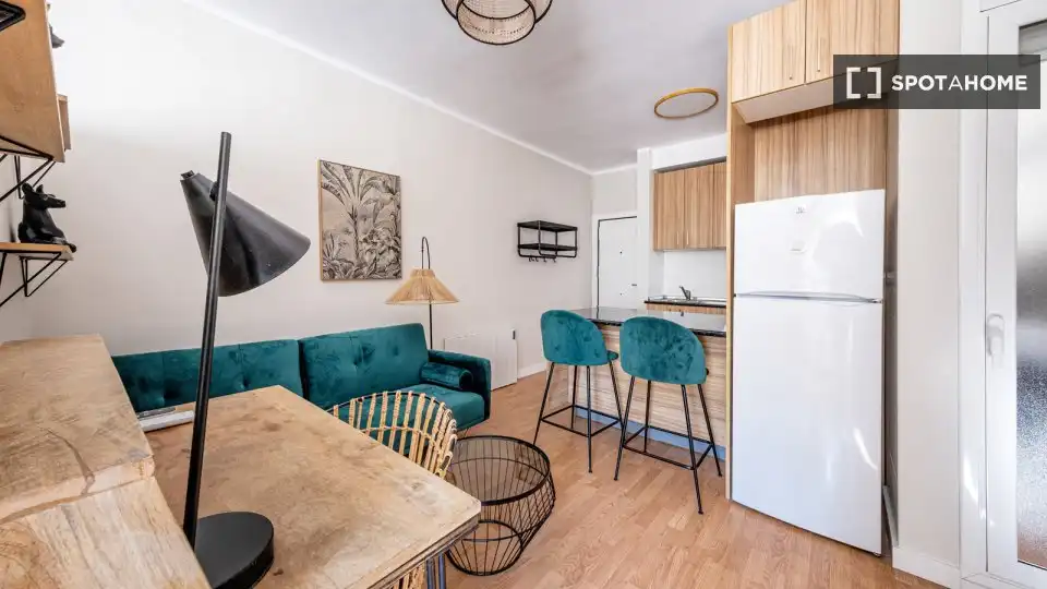 Living room of Flat for rent in Barcelona  with Air Conditioner, Heating and Furnished