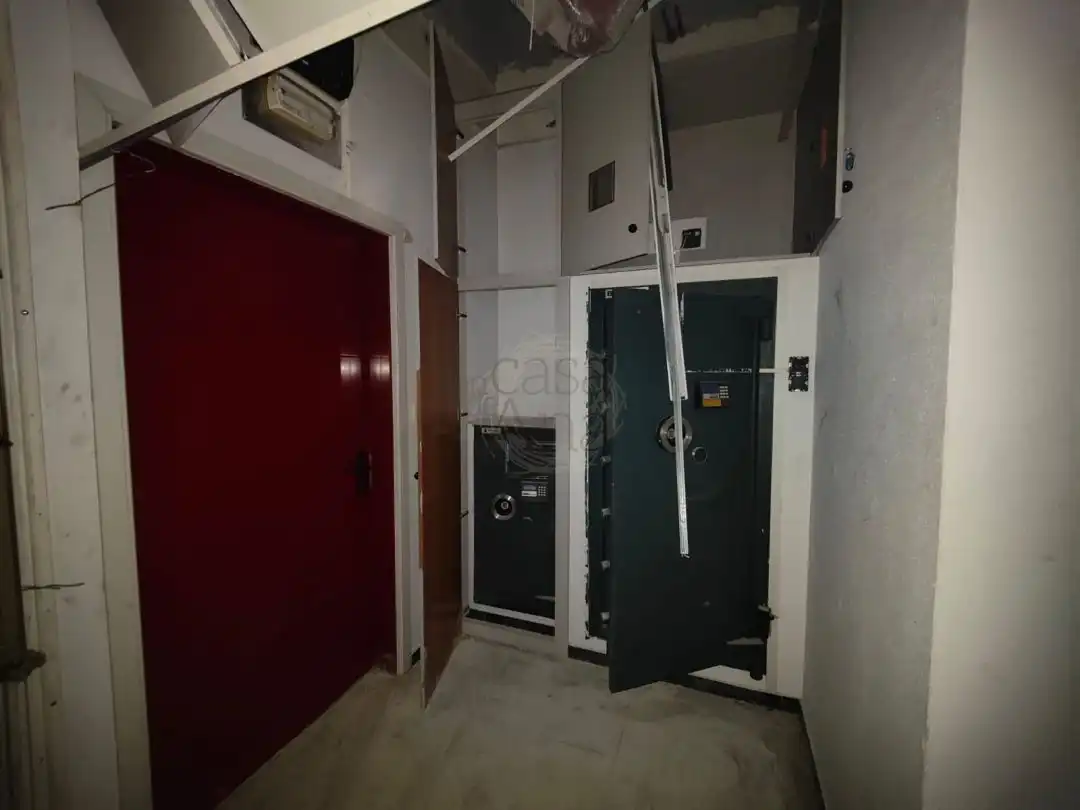 Business premises for sale in Goya Kalea 4, imagen 21