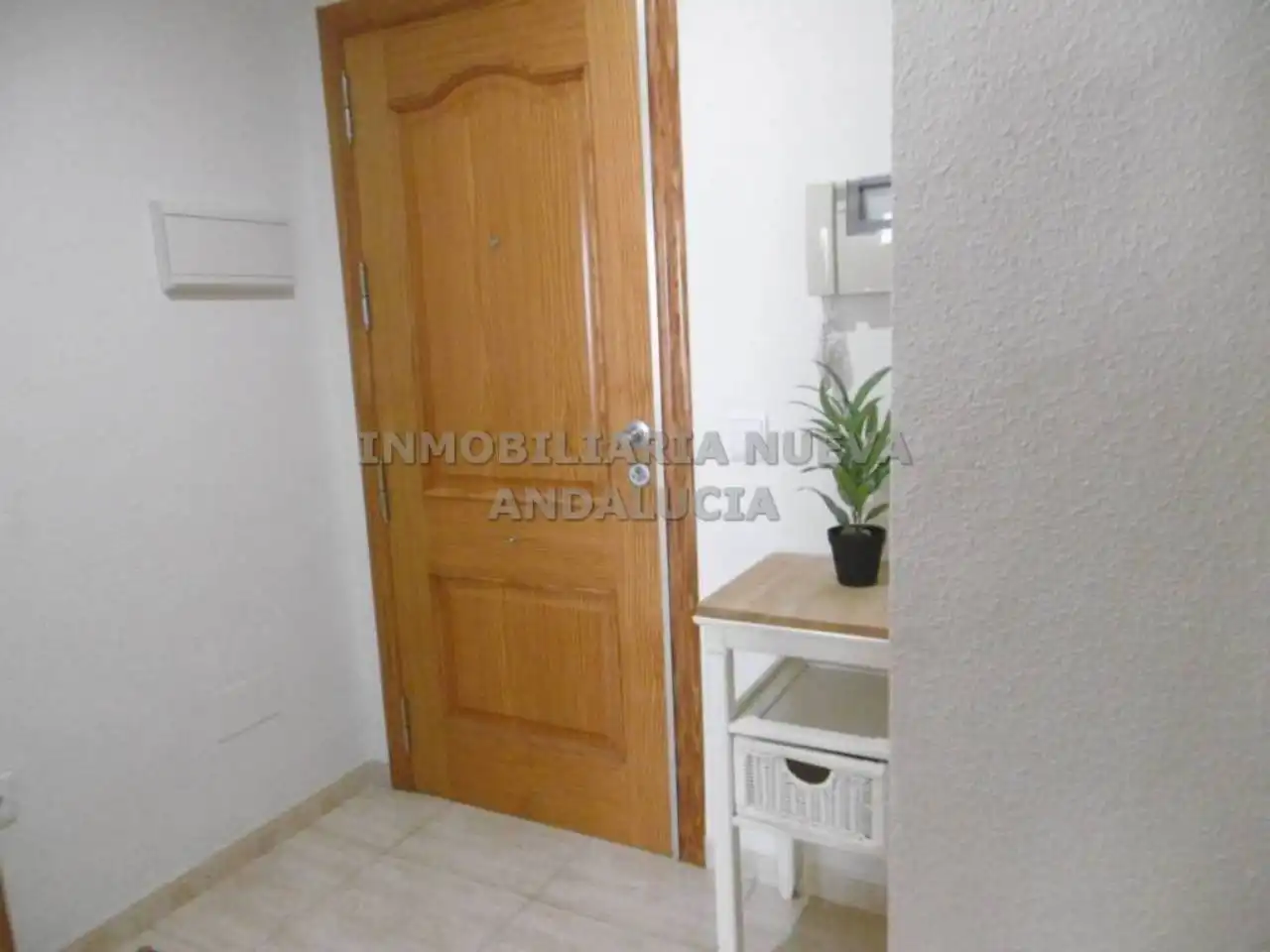 Wohnung zur Miete in Almería mit Klimaanlage, Heizung und Terrasse