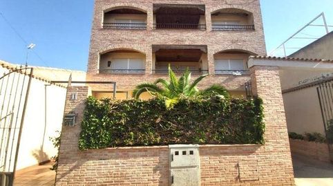Foto 2 de Piso en venta en Calle Navas Tolosa, 1, Madridejos, Toledo