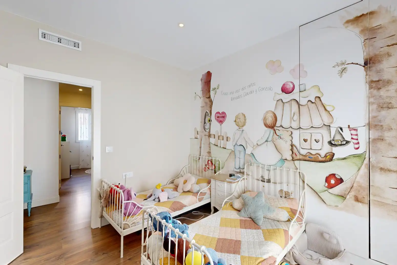 Bedroom of Houses for sale in Cartagena  with Air Conditioner, Parquet flooring and Terrace