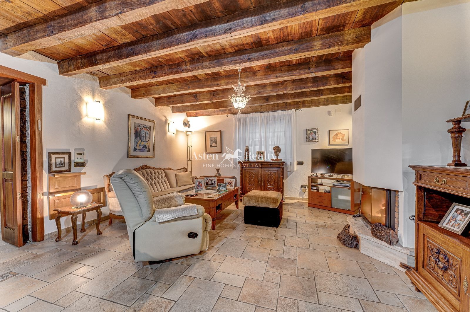 Sala d'estar de Casa o xalet en venda en Vilaflor de Chasna amb Calefacció, Jardí privat i Terrassa