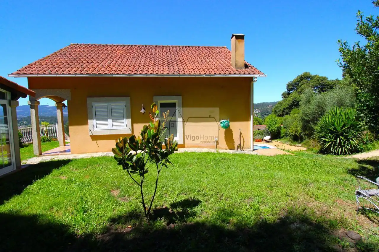 Vista exterior de Casa o chalet en venta en Mos con Calefacción, Jardín privado y Trastero