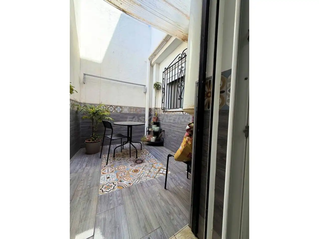 Terrassa de Casa o xalet en venda en La Línea de la Concepción amb Aire condicionat, Terrassa i Moblat