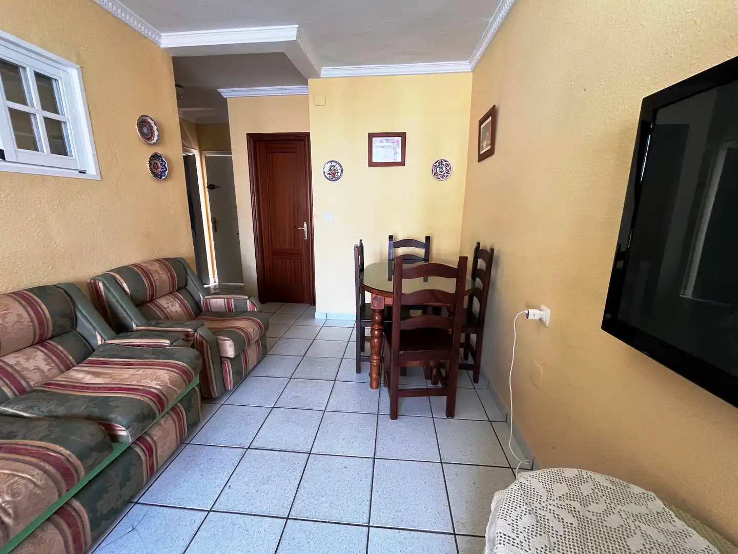 Sala de estar de Piso en venta en Almonte con Amueblado, Lavadora y Microondas