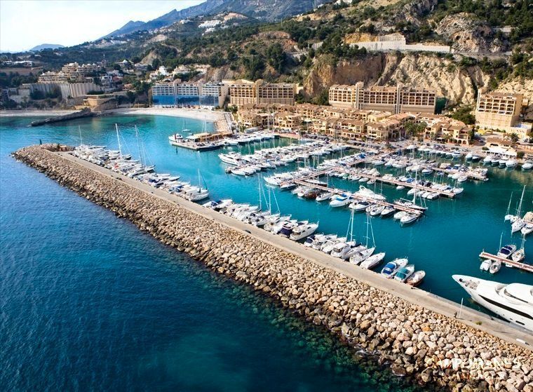 Garage for sale in Mascarat