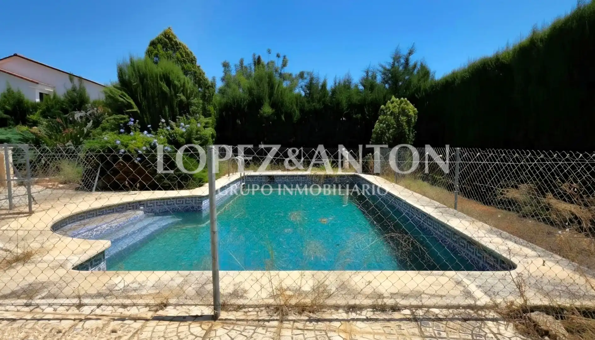 Piscina de Casa o chalet en venta en San Antonio de Benagéber con Aire acondicionado, Calefacción y Jardín privado