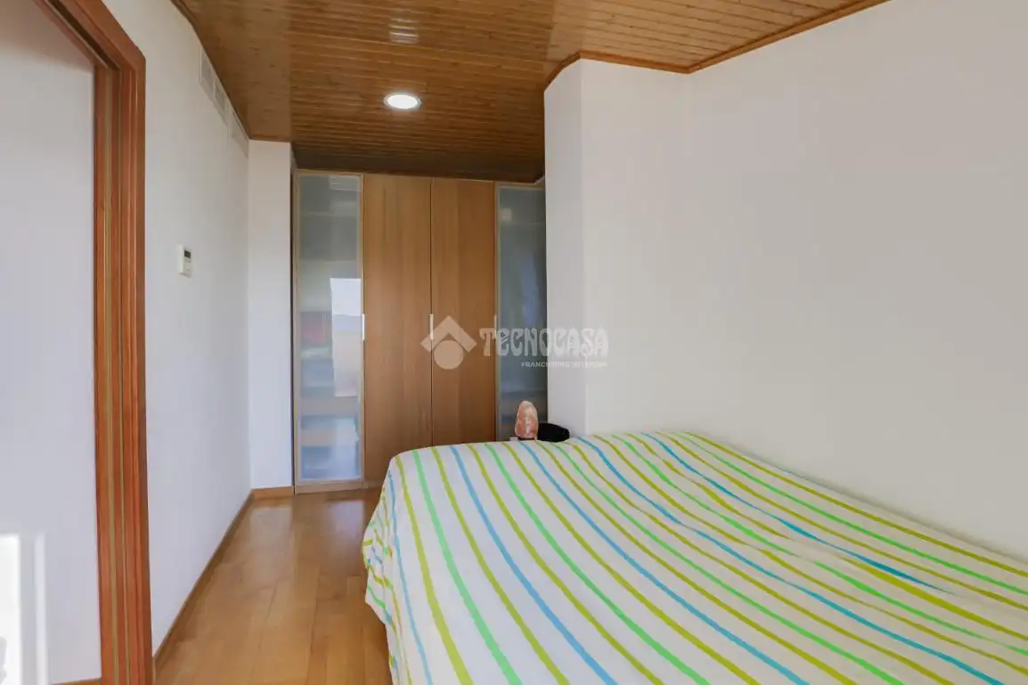 Bedroom of Flat for sale in Ripollet  with Air Conditioner, Terrace and Balcony