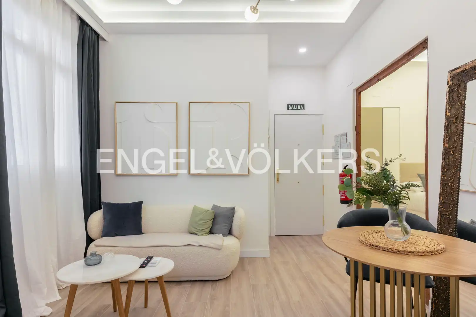 Sala de estar de Piso en venta en Madrid con Aire acondicionado, Calefacción y Amueblado