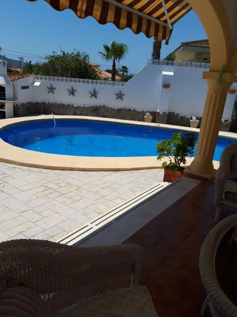 Casa en venta en Pueblo - Urbanizaciones, imagen 2