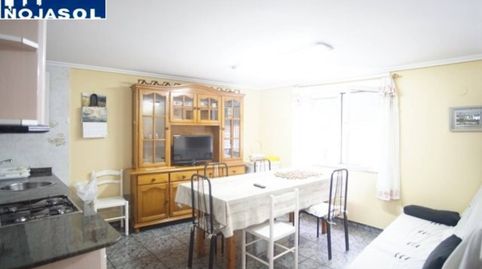 REF. 000639  CASA EN HELGUERAS REPARTIDA EN TRES VIVIENDA CON PARCELA DE 554 M2, imatge 4