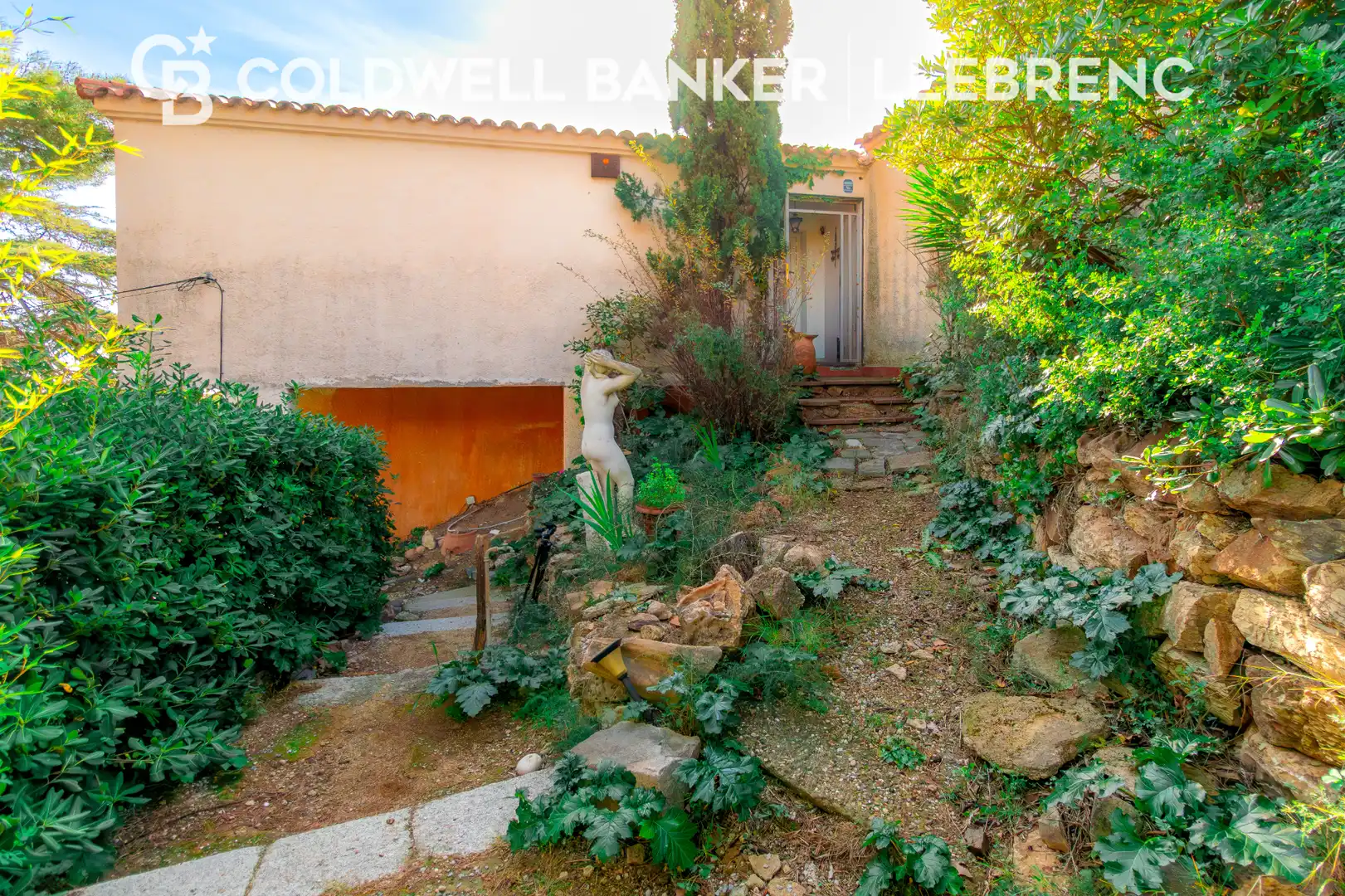 Vista exterior de Casa o chalet en venta en Barcelona con Aire acondicionado, Calefacción y Jardín privado