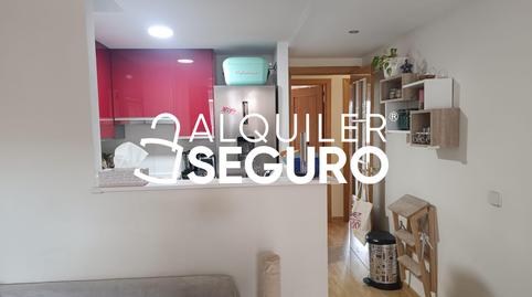 Foto 2 de Piso de alquiler en Cantueso, Valdeacederas,  Madrid Capital