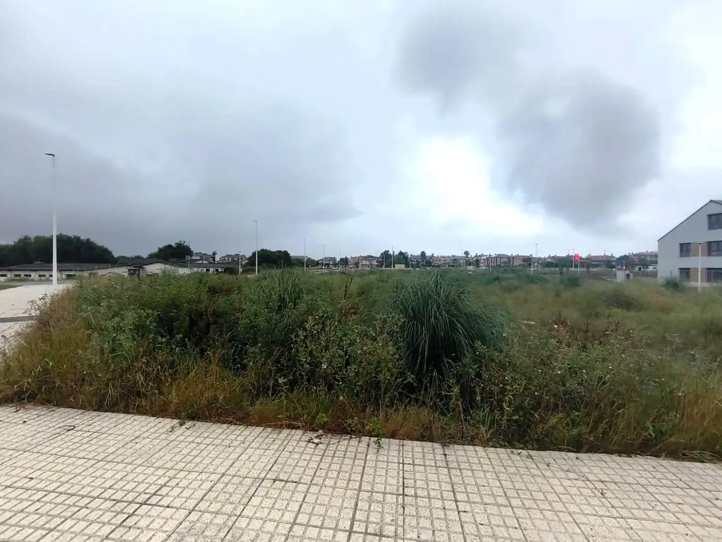 Wohnbaugrundstück zum Verkauf in Soto de la Marina, imagen 6