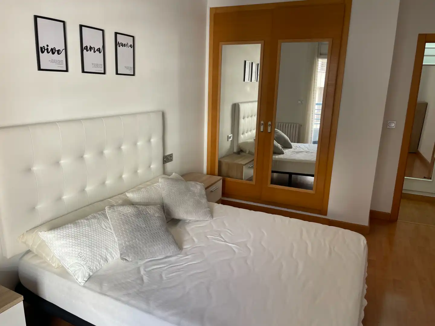 Habitación de Piso de alquiler en Orihuela con Amueblado y Balcón