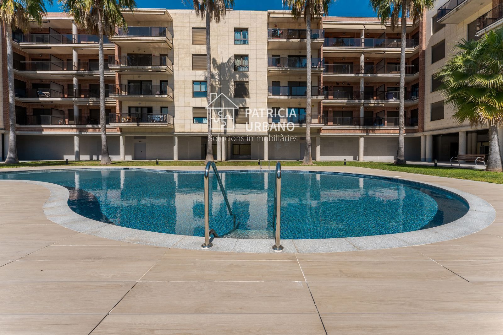 Swimming pool of Apartments for rent in Cambrils  with Air Conditioner, Heating and Terrace
