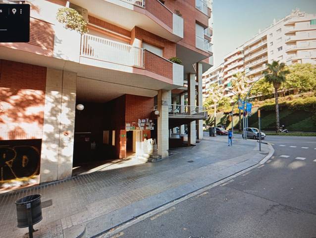 Garaje en Alquiler en Carrer de los Castillejos, 419 en El Baix Guinardó