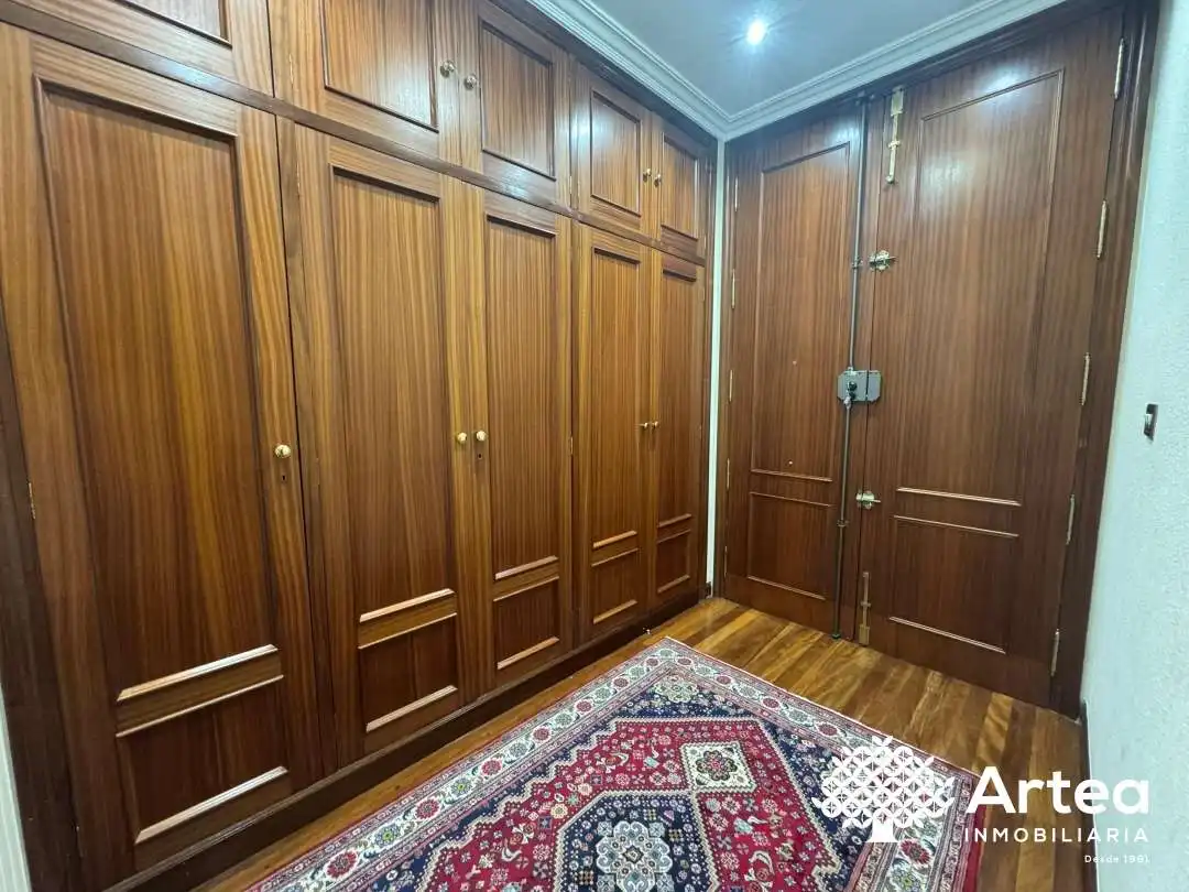 Wohnung zur Miete in Epaltzaren Alargunaren Kalea, Casco Viejo