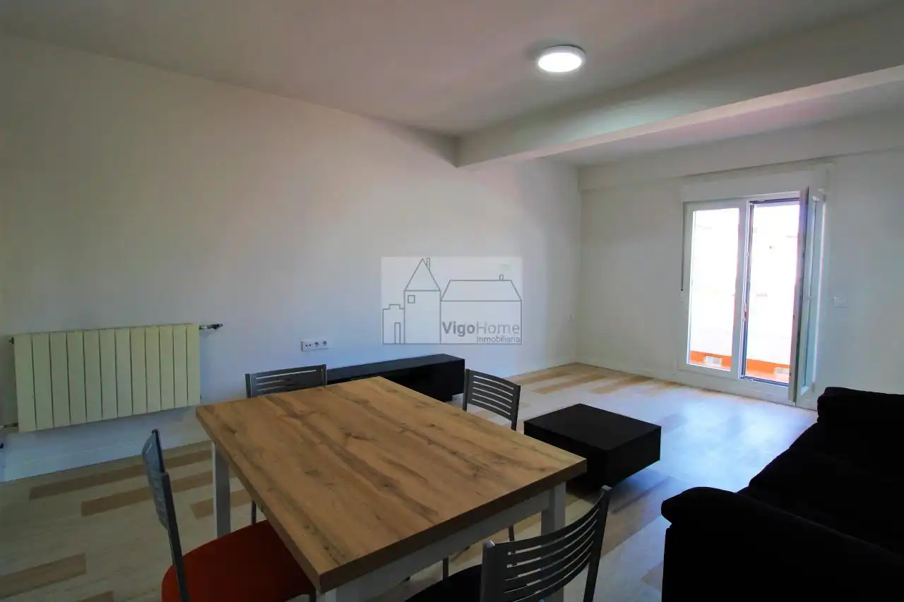 Wohnzimmer von Wohnung zur Miete in Vigo  mit Heizung, Terrasse und Möbliert