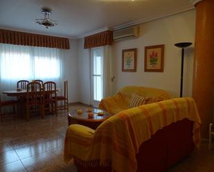 Sala d'estar de Apartament en venda en Campos del Río amb Aire condicionat i Balcó