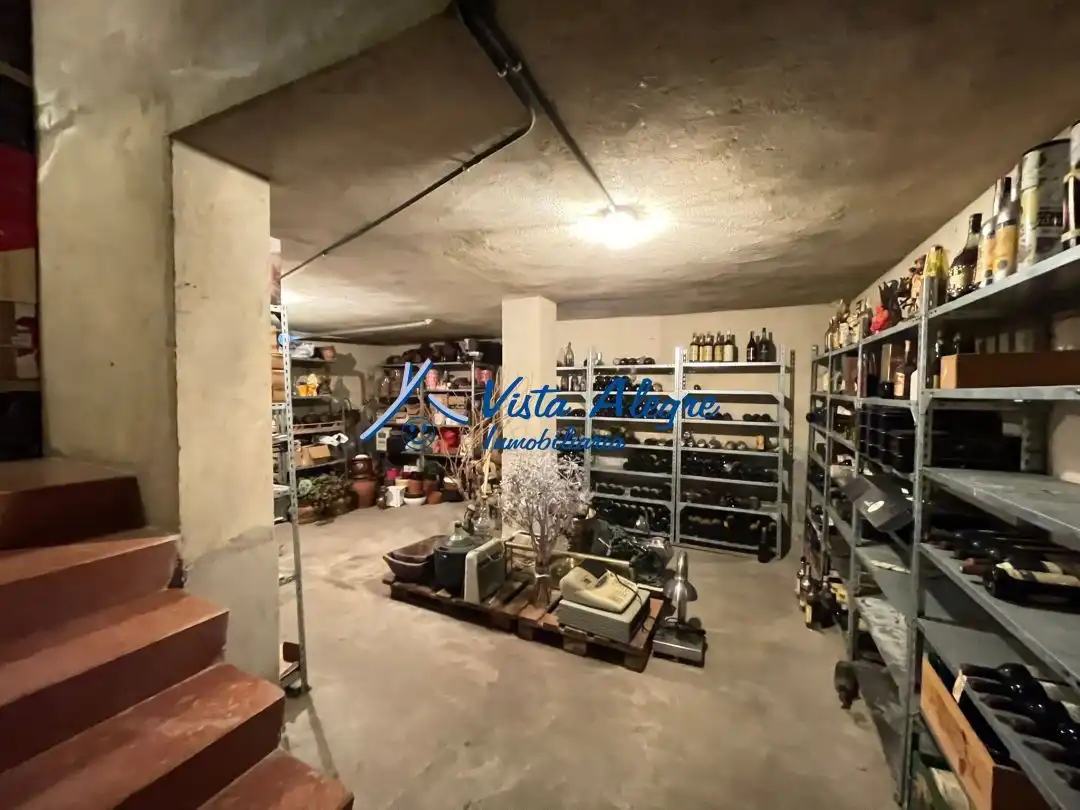 Buildings for sale in Fresneña