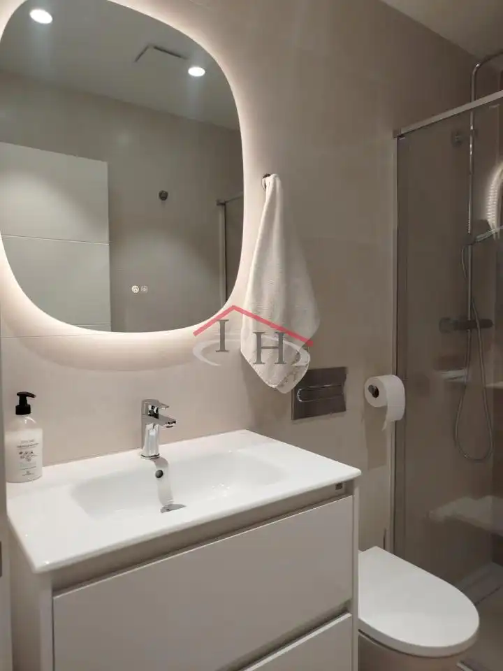 Badezimmer von Wohnung zum Verkauf in León Capital  mit Heizung, Terrasse und Abstellraum
