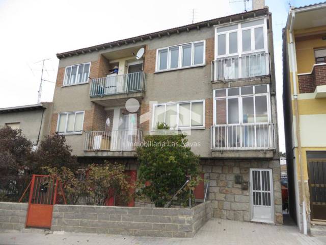 Piso en Venta en Francisco Casares en Navalperal de Pinares