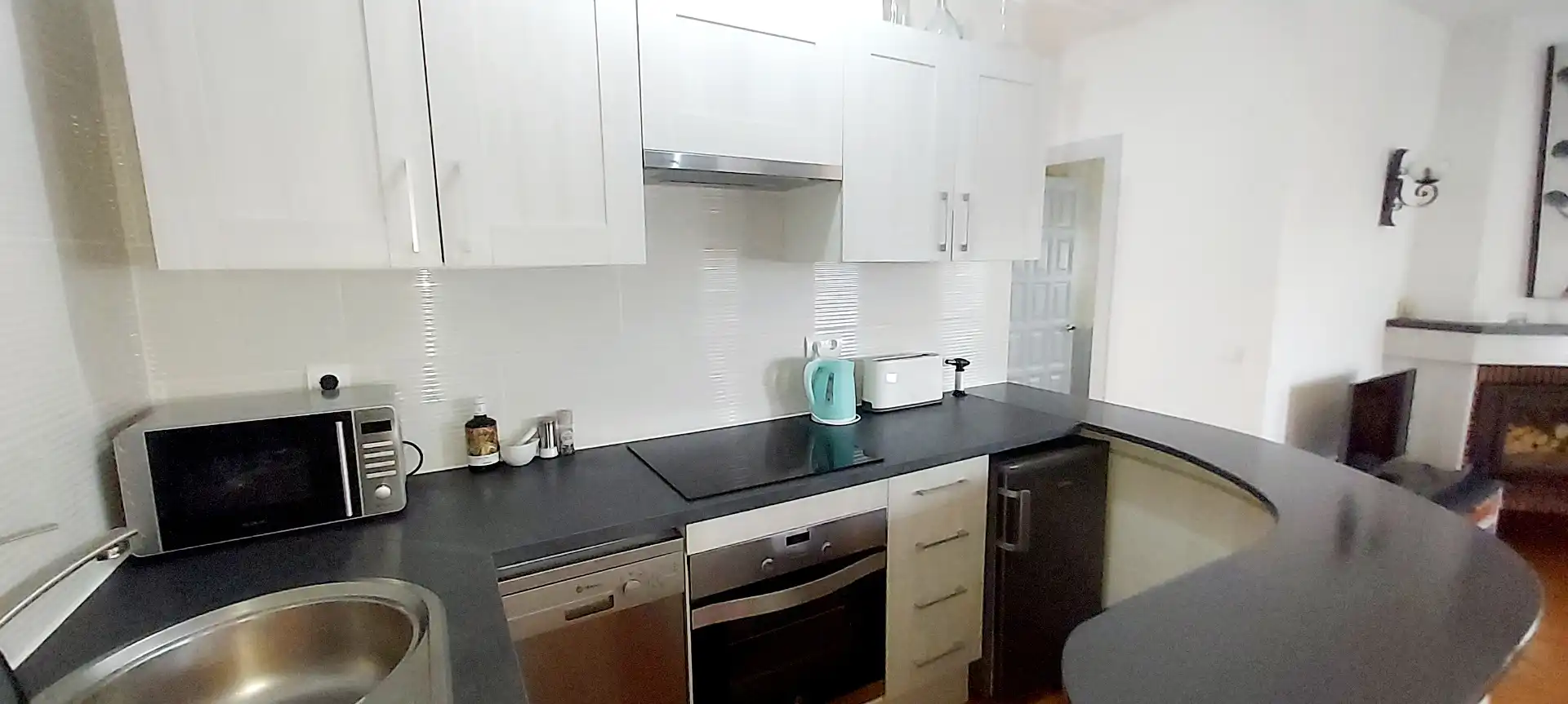 Semi-detached house with pool for sale in Carrer Illes Canaries, imagen 13