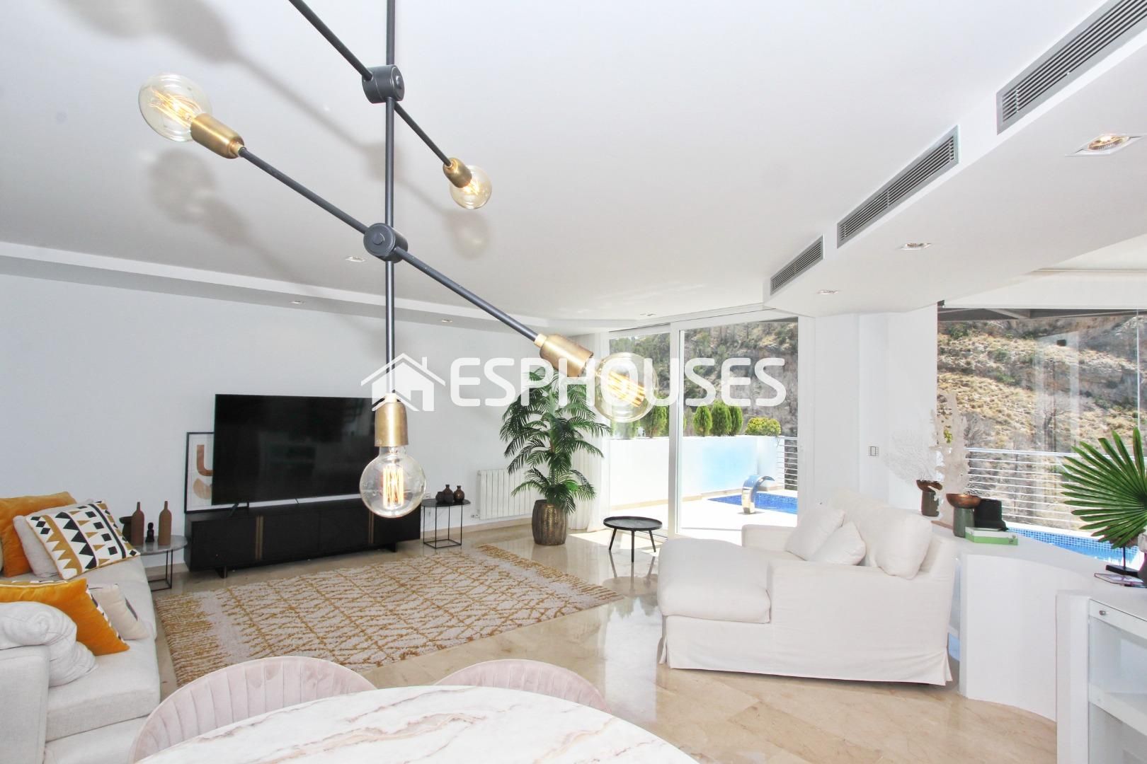 Living room of House or chalet for sale in Altea  with Air Conditioner, Heating and Terrace