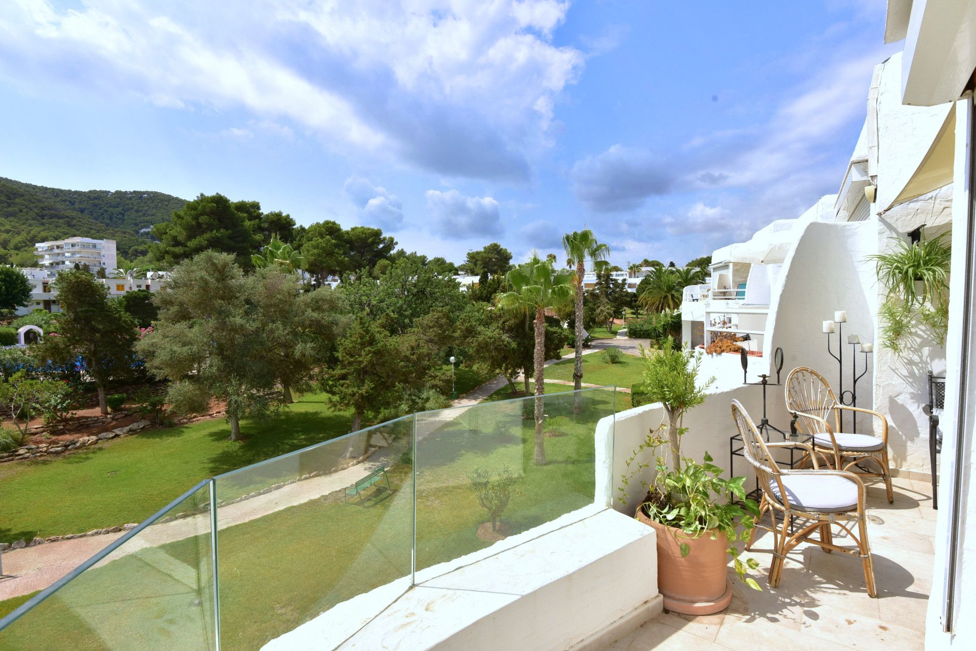 Jardí de Apartament en venda en Santa Eulària des Riu amb Aire condicionat, Terrassa i Piscina