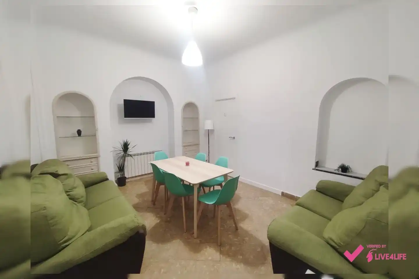 Dining room of Ground floor for share in Granada  with Heating, Terrace and Storage room