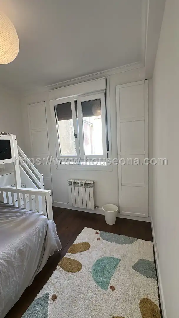Habitación de Piso de alquiler en Bilbao  con Calefacción, Terraza y Amueblado